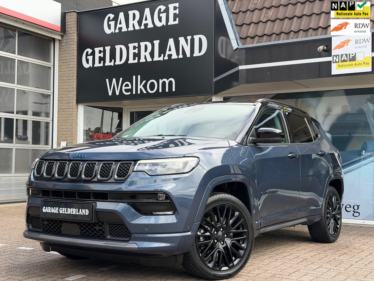 Jeep Compass - 4xe 240 Plug-in Hybrid Electric Trailhawk | Volleder | Apple/Android | Acc | Climate | Sto - AutoWereld.nl
