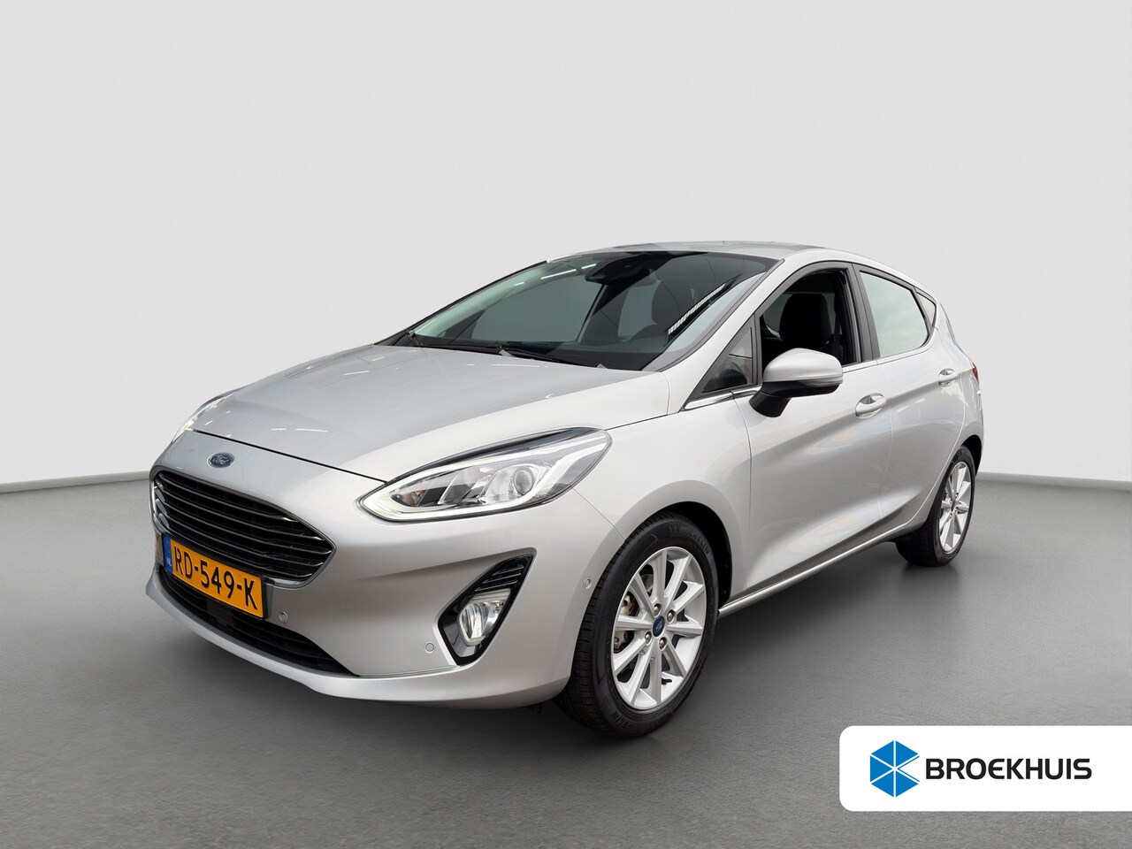 Ford Fiesta - 1.0 100pk EcoBoost Titanium | Camera | Adaptive cruise controle | B&O Audio | Voorruitverw - AutoWereld.nl