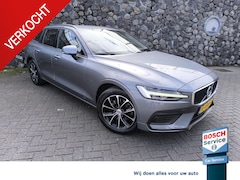Volvo V60 - 2.0 B3 Momentum Leder, stoel en stuurverwarming, trekhaak inklapbaar, nieuwe banden, carpl