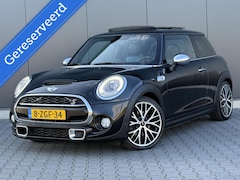 MINI Cooper S - 2.0 Chili 192PK - Led - JCW Pack - Pano - Head Up - Harman/Kardon