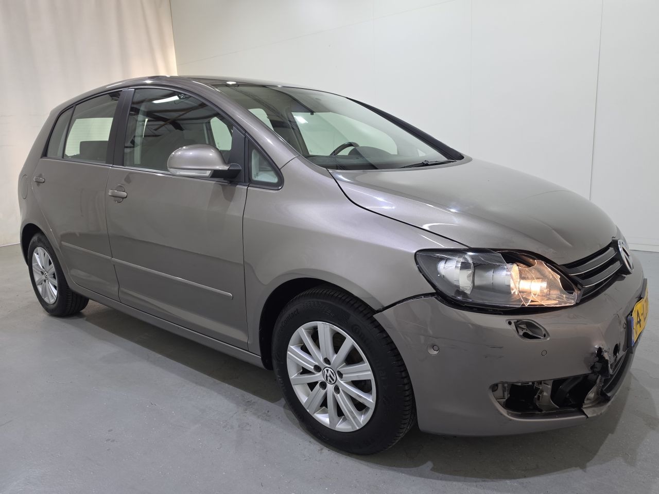 Volkswagen Golf Plus - 1.2 TSI Comfortline DSG 43170 KM! - AutoWereld.nl