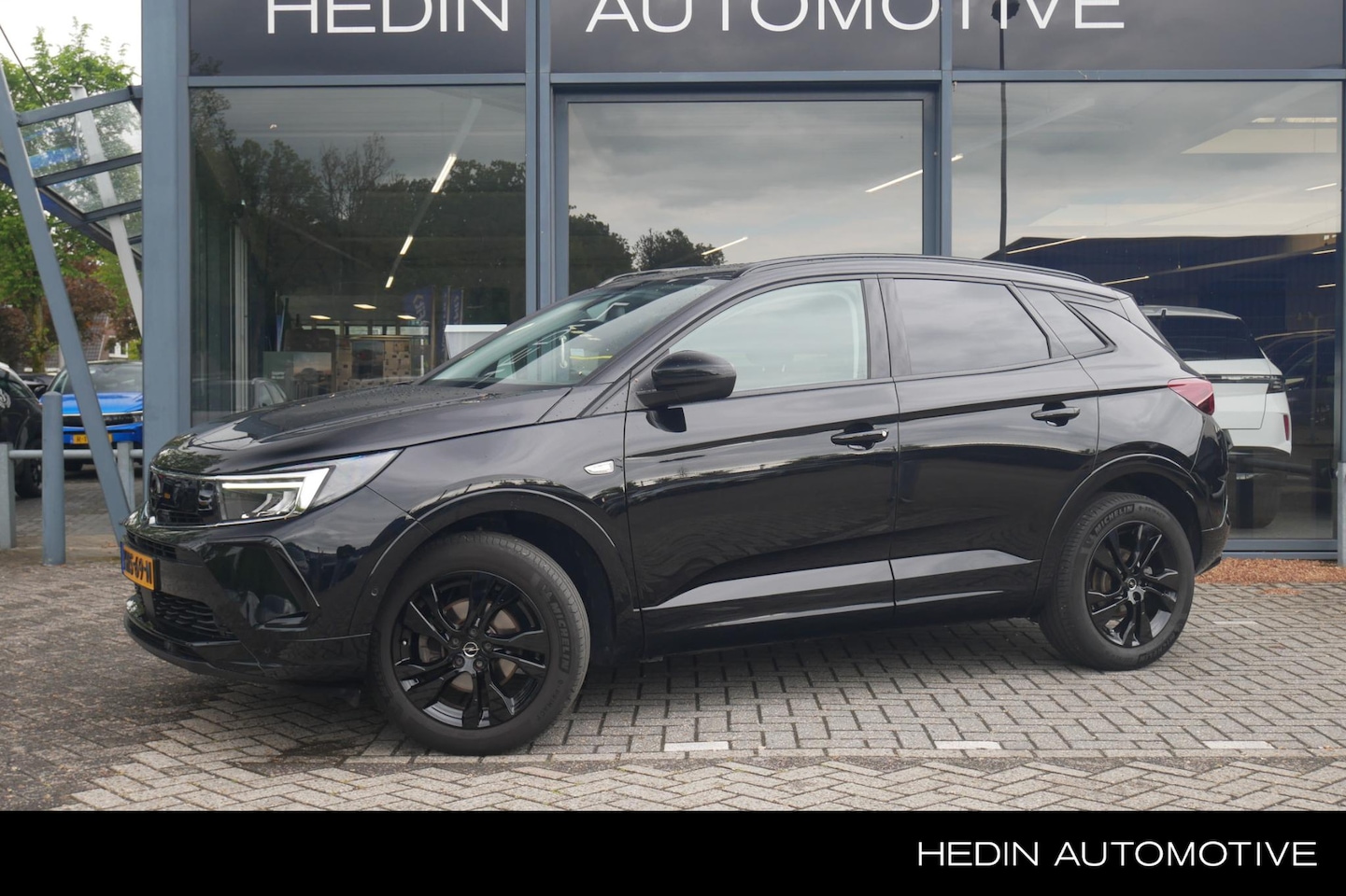 Opel Grandland - 1.2 Turbo GS Line | Navigatie | Achteruitrijcamera | Apple Carplay / Android Auto | Lichtm - AutoWereld.nl