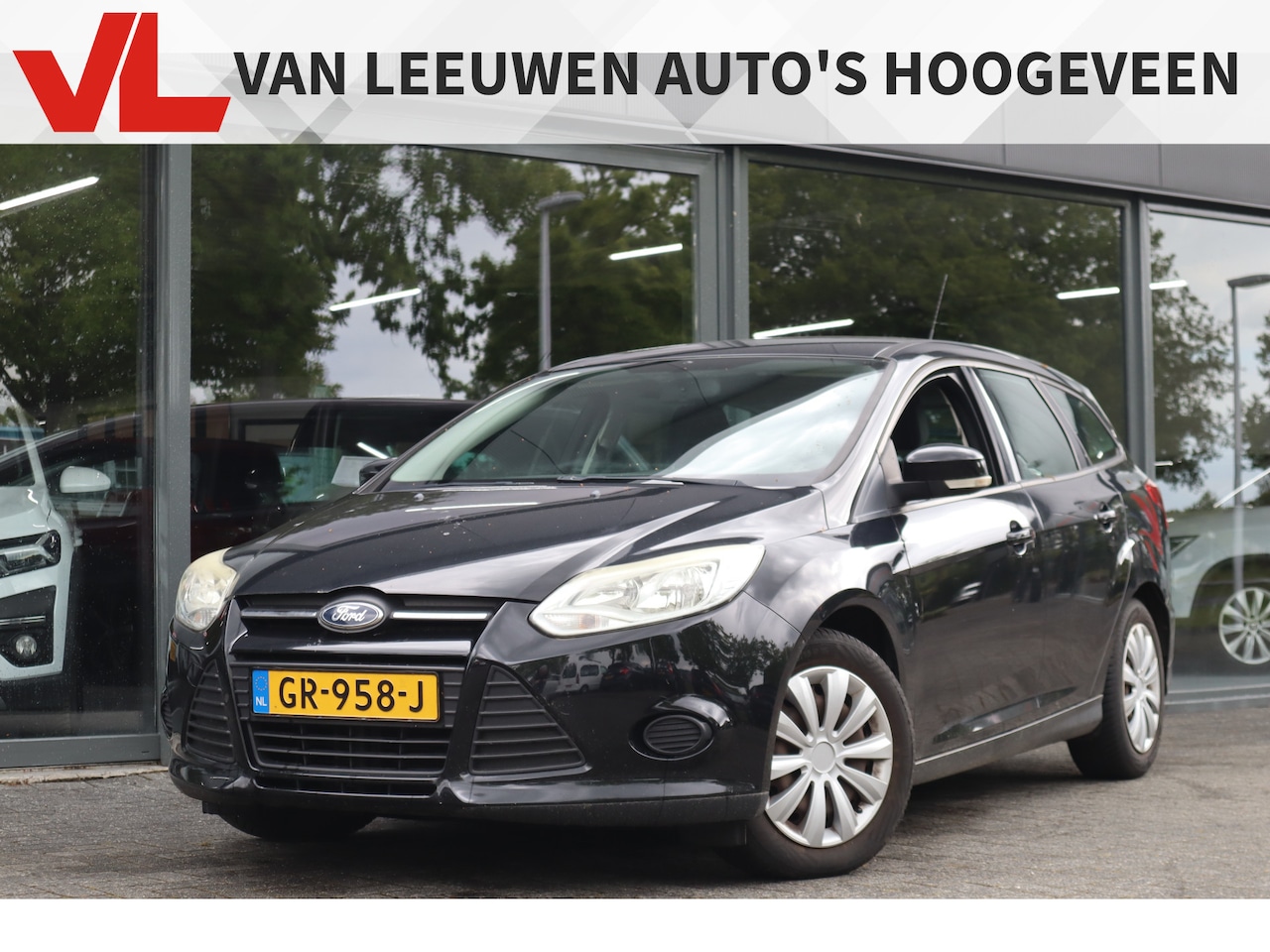 Ford Focus Wagon - 1.6 TDCI Trend | Nieuw binnen | Navi | Trekhaak - AutoWereld.nl