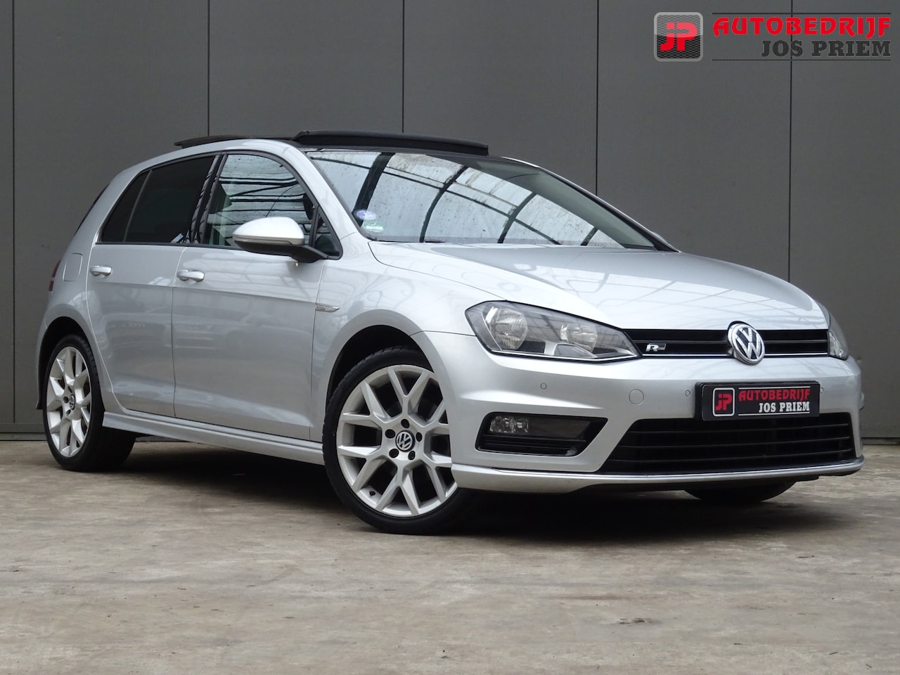 Volkswagen Golf - 1.4 TSI CUP Edition *prachtige golf R LINE* - AutoWereld.nl
