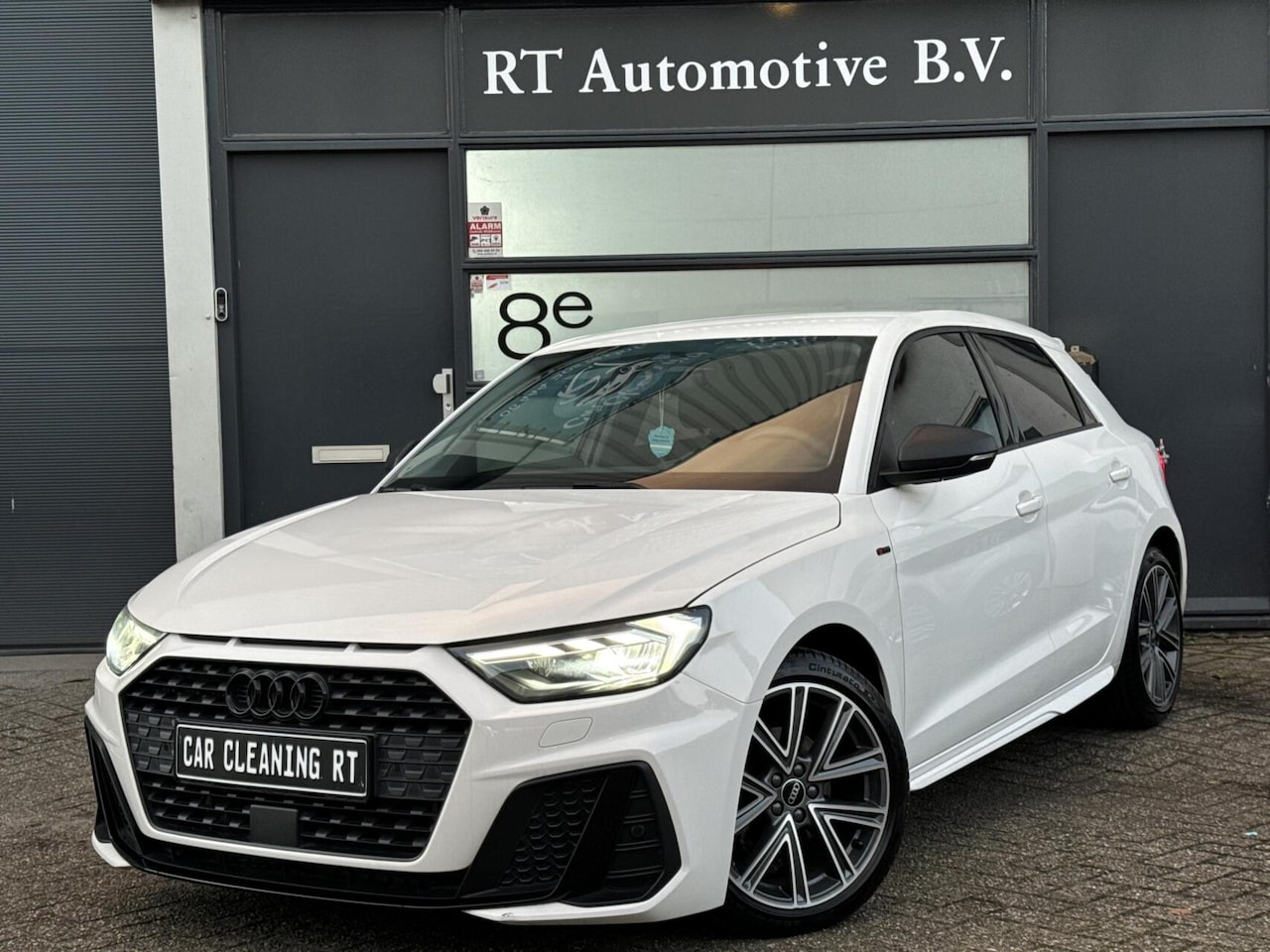 Audi A1 Sportback - 30 TFSI S edition LED Automaat 5drs - AutoWereld.nl