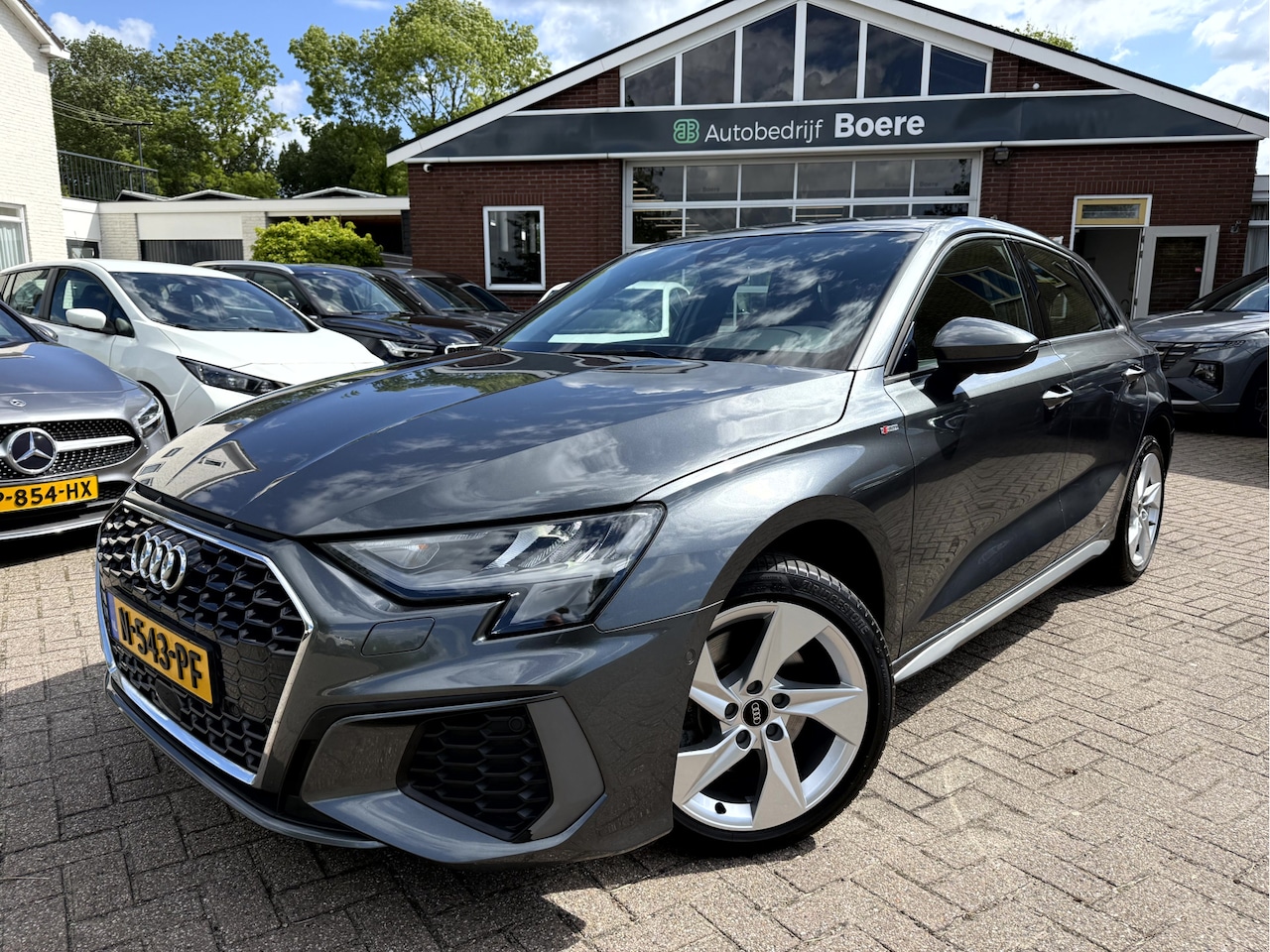 Audi A3 Sportback - 30 TFSI S edition Camera, Stoelverwarming, Matrix Led - AutoWereld.nl