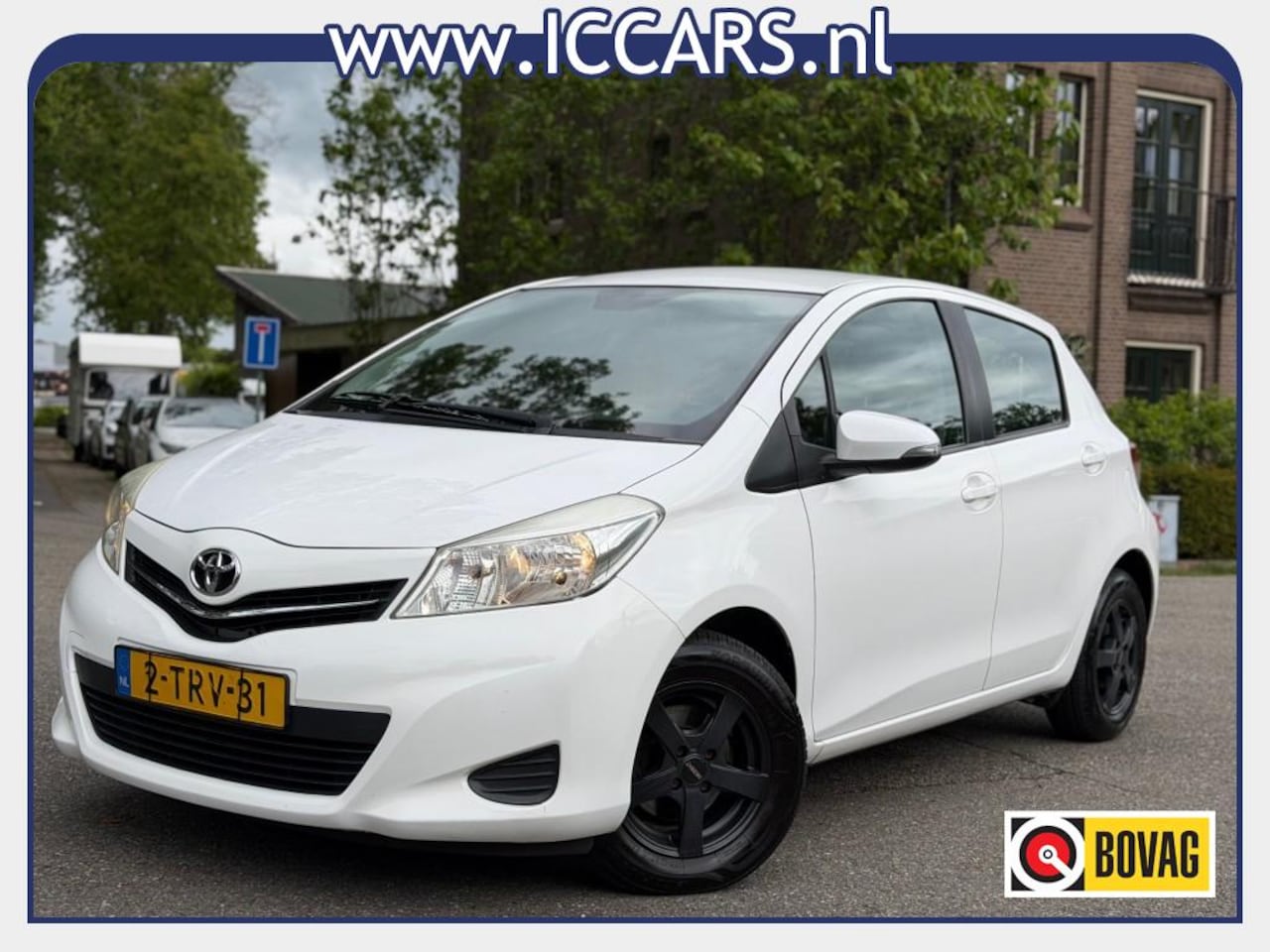 Toyota Yaris - 1.0 VVT-I NOW - Airco - Lm velgen - APK 03-2027 !!! - AutoWereld.nl
