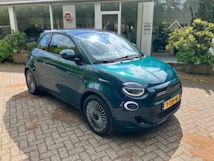 Fiat 500e - Icon/42kWh/keyLess/Nav/Pano/Add.Cruise/16LM/Clima