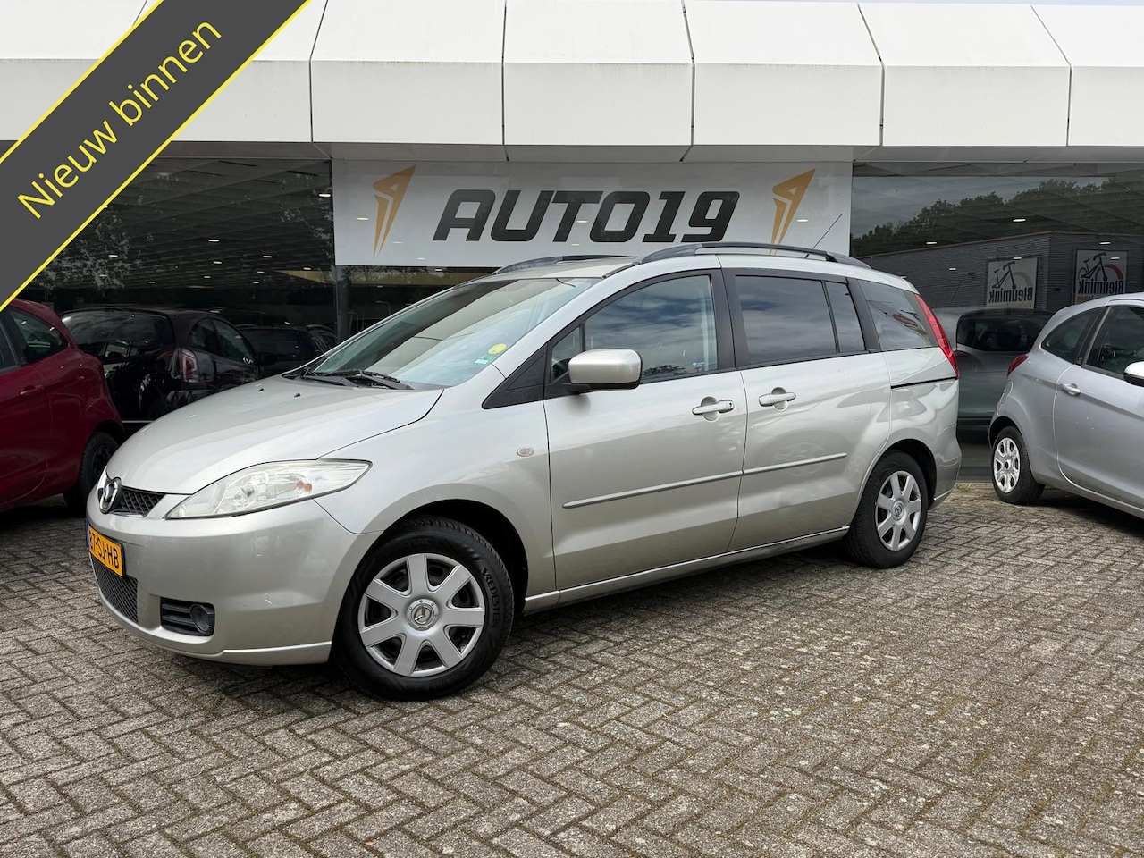 Mazda 5 - 2.0 Touring 7-persoons - AutoWereld.nl