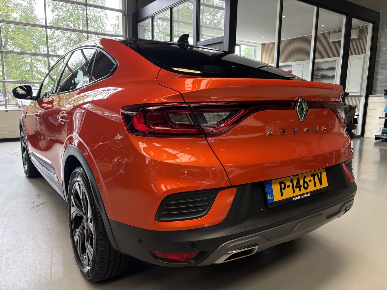 Renault Arkana - 1.3 TCe 140 Stuurverwarming, Led, Adapt cruise - AutoWereld.nl