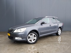 Skoda Octavia Combi - 1.2 TSI Elegance Business Line XENON CRUISE NAVI ECC TREKHAAK