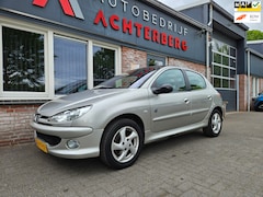 Peugeot 206 - 1.6-16V Roland Garros Automaat 5-Deurs NAP Panoramadak