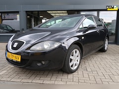 SEAT Leon - 1.6 Businessline *Rijklaarprijs *APK *NAP