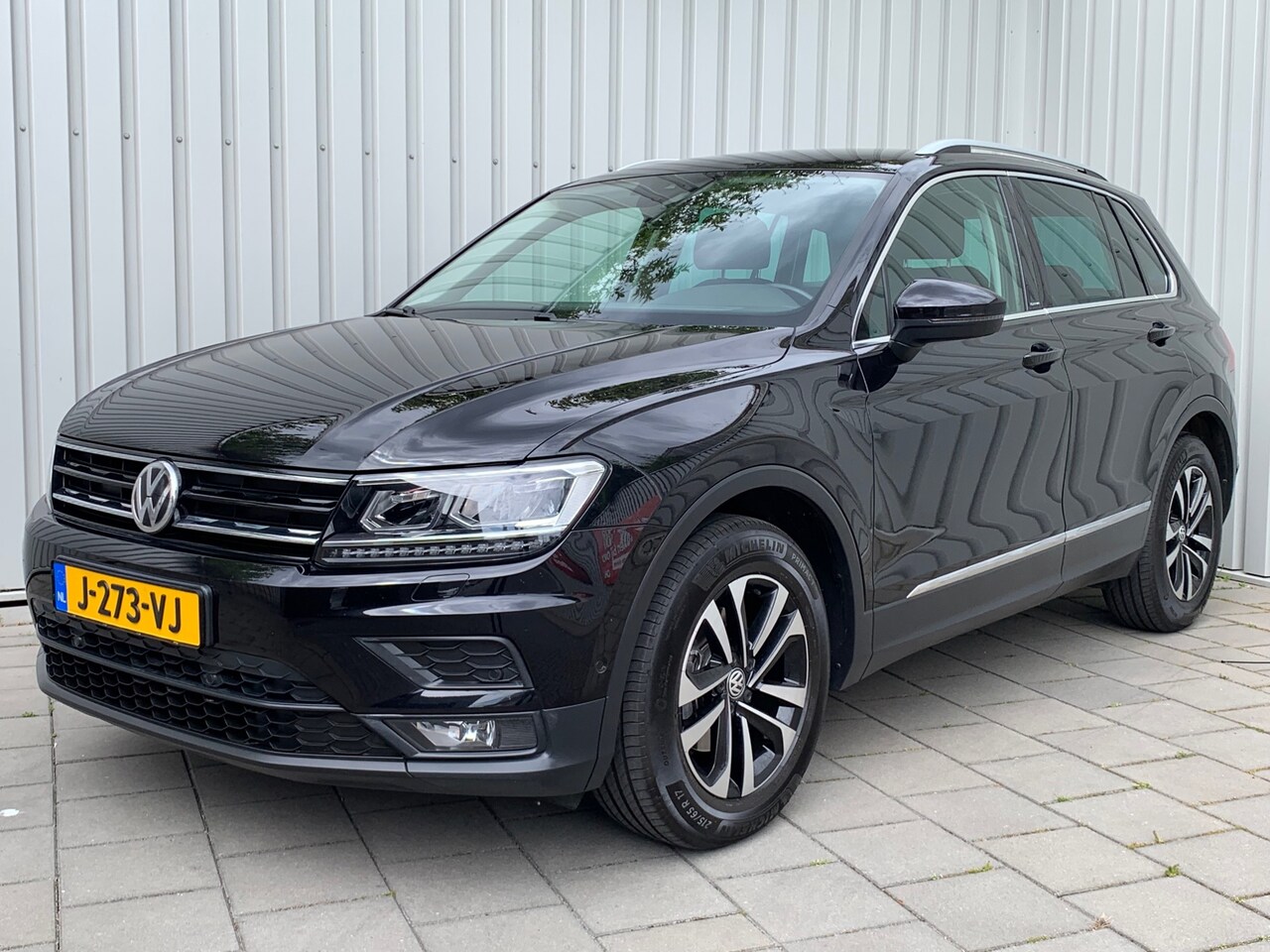 Volkswagen Tiguan - 1.5 TSI ACT Highline Business R|117000KM|Virtual Cockpit| - AutoWereld.nl