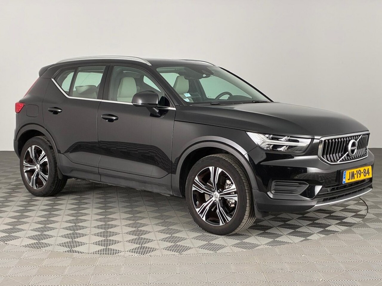 Volvo XC40 - 1.5 T5 Recharge Inscription | PANORAMADAK | LEDER | harman/kardon | EL. Stoelen | PHEV -2e - AutoWereld.nl