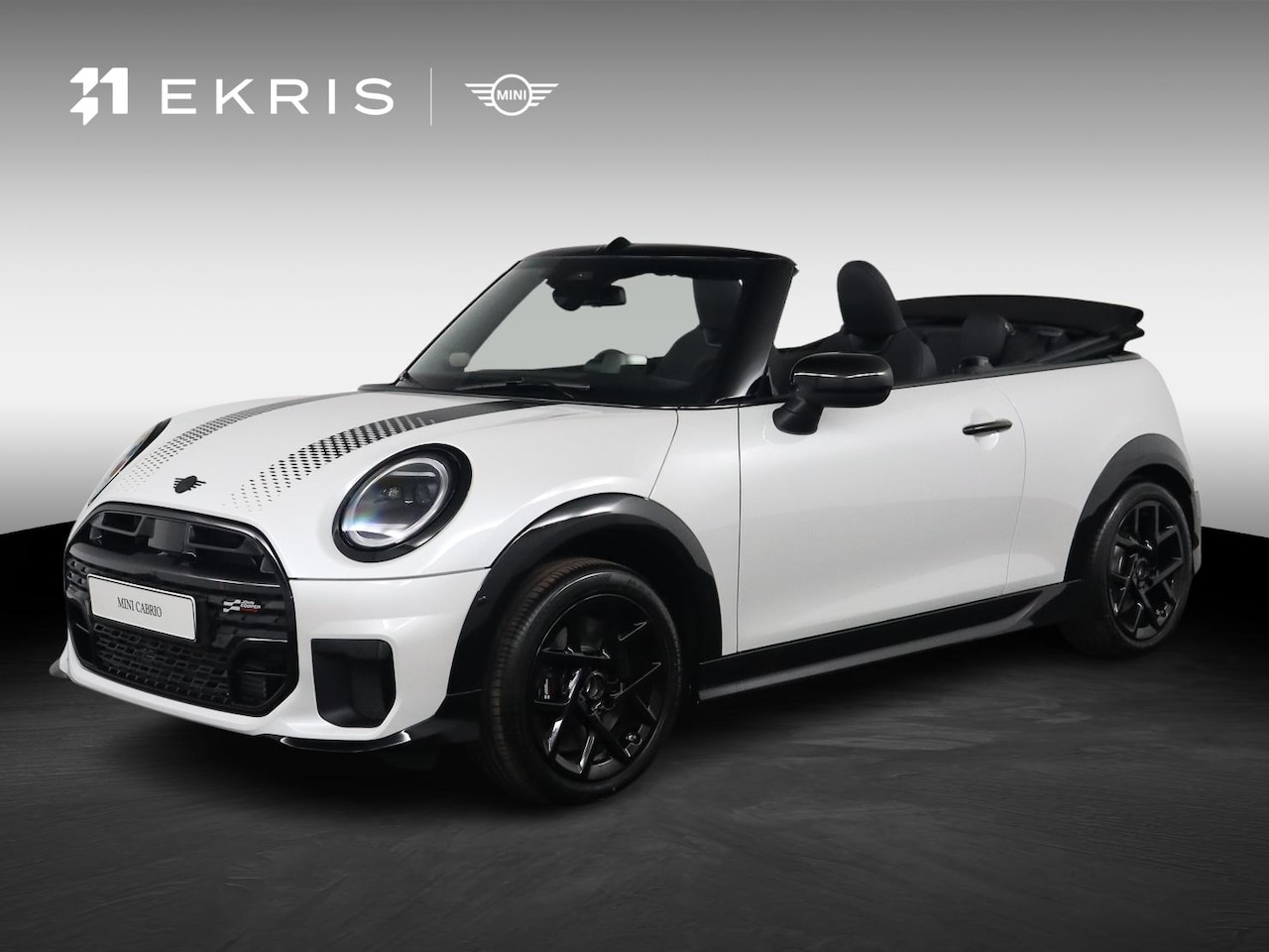 MINI Cabrio - C | JCW Uitvoering | Pakket M | Head up Display | Harman Kardon | Achteruitrijcamera - AutoWereld.nl