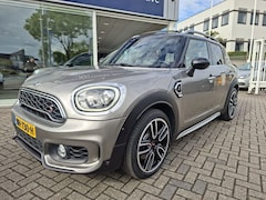 MINI Countryman - 2.0 Cooper S ALL4 John Cooper Works / harman kardon / leer / panoramadak / camera