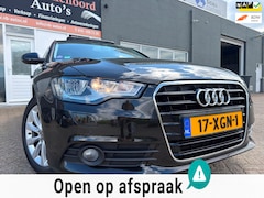 Audi A6 Avant - 2.0 TFSI Business Edition in automaat en elec panoramadak en parkeersensoren en trekhaak