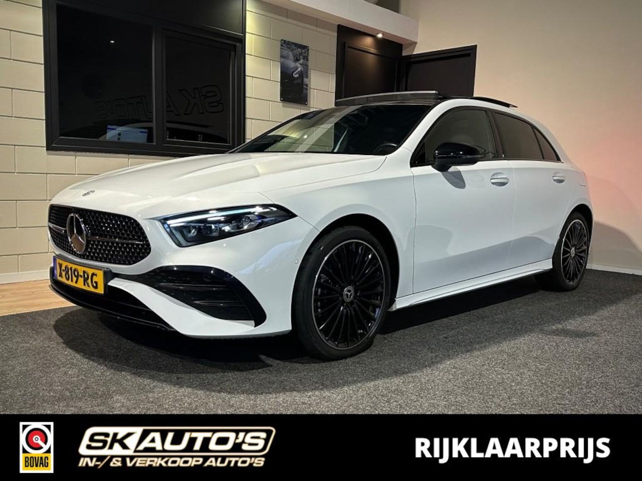 Mercedes-Benz A-klasse - 250 E AMG LINE l PANORAMA l CAMERA l SFEERVERL l STOELVER l - AutoWereld.nl