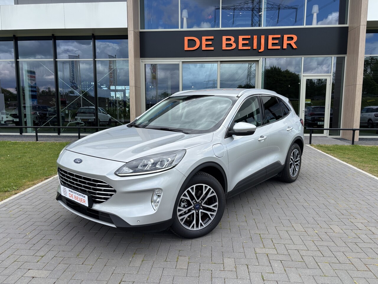Ford Kuga - 2.5 PHEV Titanium afn.trekh I Navi I All season banden - AutoWereld.nl