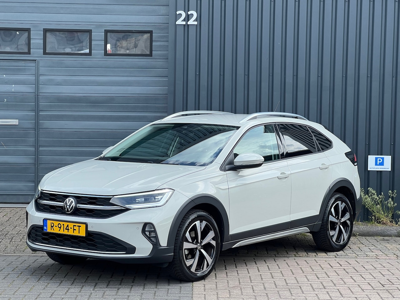 Volkswagen Taigo - 1.0 TSI R-Line Business|Virtual|IQ Light|DSG|ACC|Cam|LED|PDC|Etc Etc - AutoWereld.nl