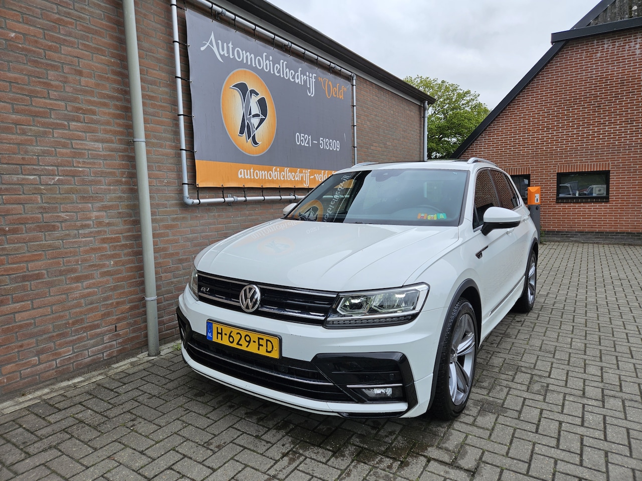 Volkswagen Tiguan - 1.5 TSI ACT Highline Business R 1.5 TSI ACT Highline Business R - AutoWereld.nl