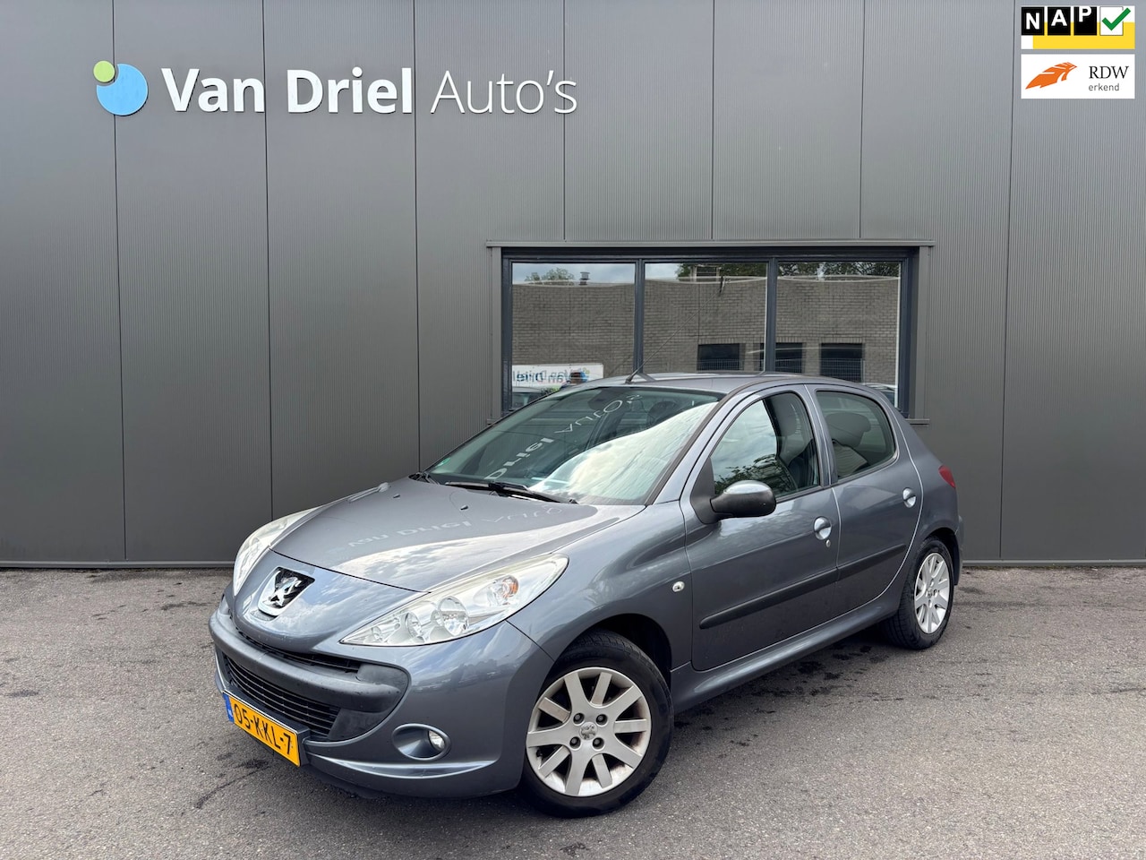 Peugeot 206 - 1.4 XS / Airco / Trekhaak! - AutoWereld.nl