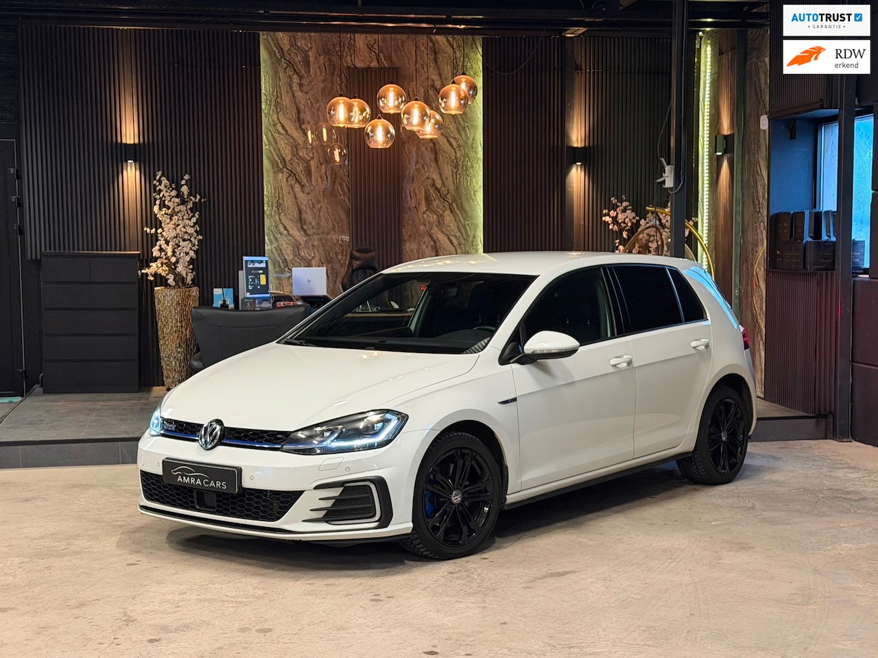 Volkswagen Golf - 1.4 TSI PHEV GTE Facelift|Stoelverwarming - AutoWereld.nl