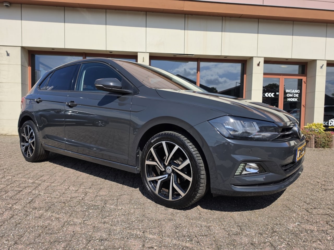 Volkswagen Polo - 1.0 TSI Comfortline | Airco | Navi | Adaptive Cruise Control | 5 - AutoWereld.nl