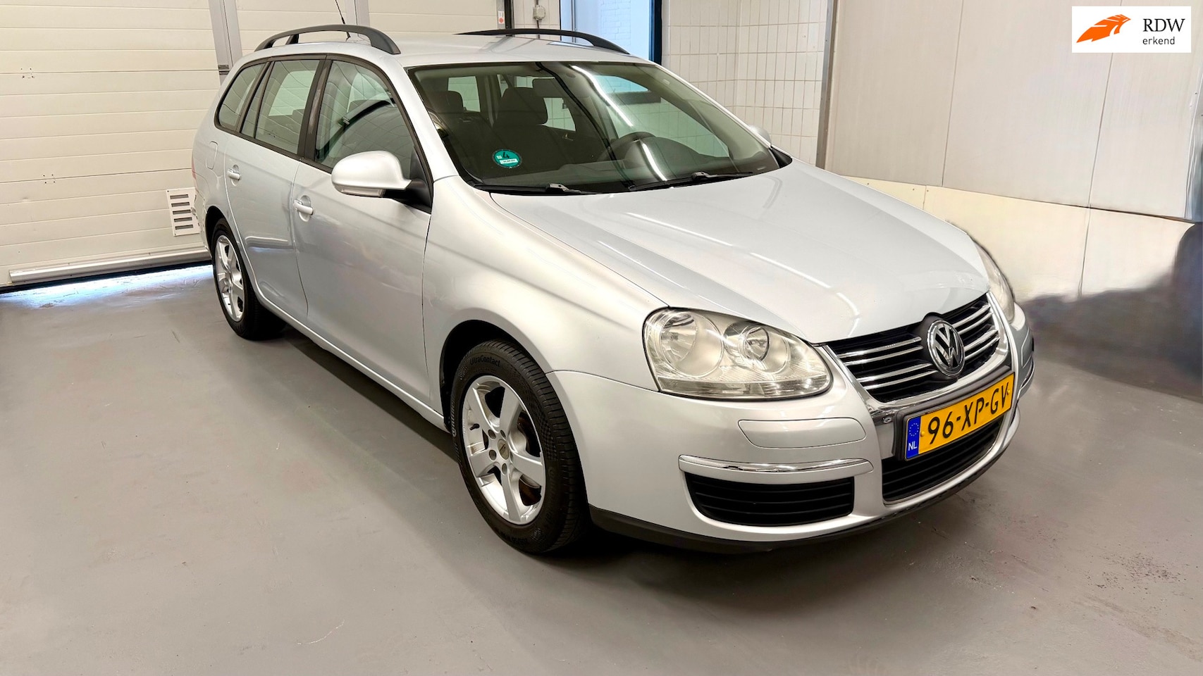 Volkswagen Golf Variant - 1.6 Trendline | Airco | NW APK | Trekhaak - AutoWereld.nl