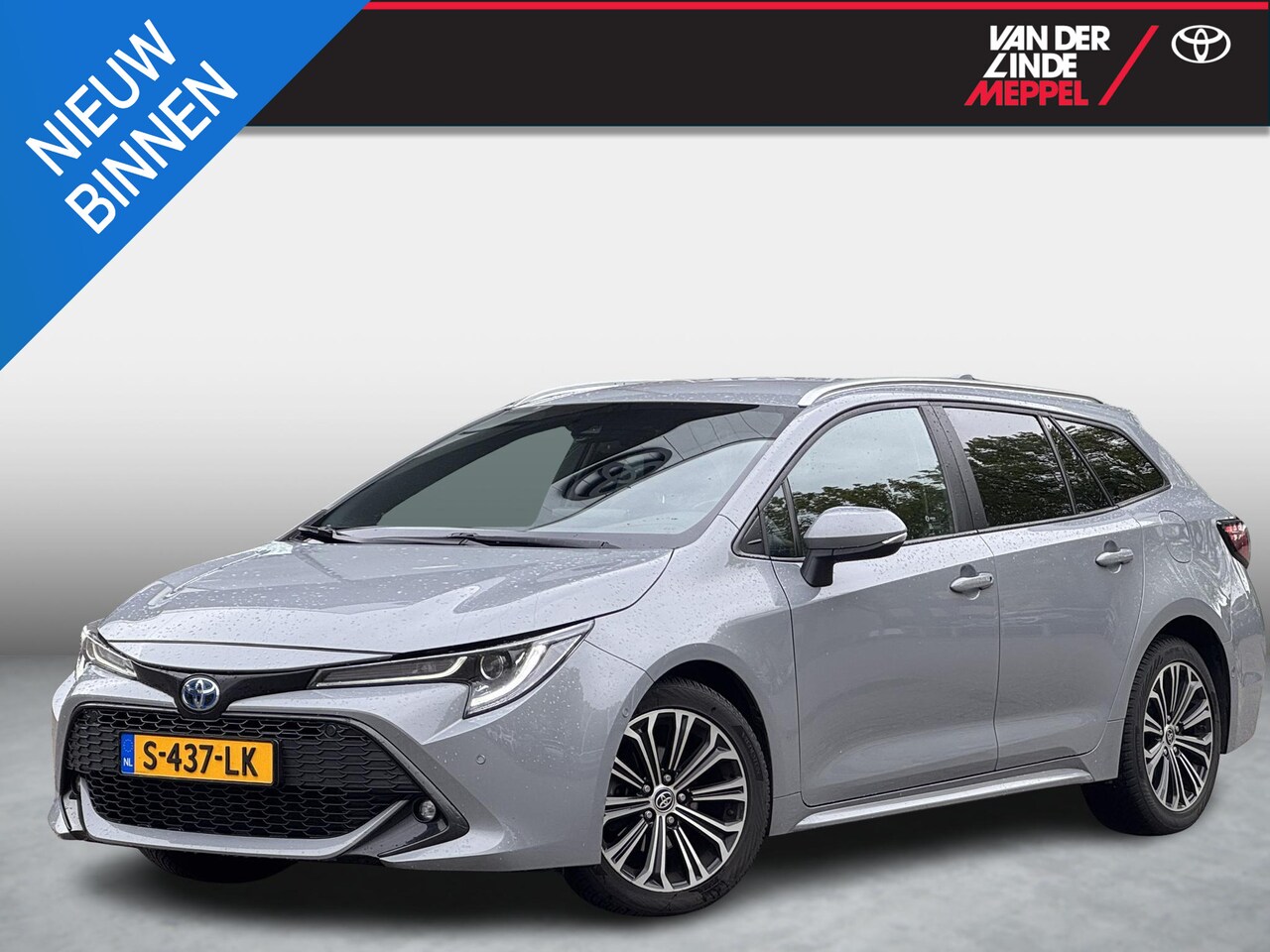 Toyota Corolla Touring Sports - 1.8 Hybrid Dynamic Stoelverw Stuurverw Navi - AutoWereld.nl