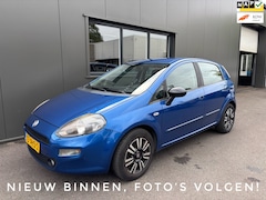 Fiat Punto Evo - 0.9 TwinAir Easy / Airco / Parkeersensoren achter