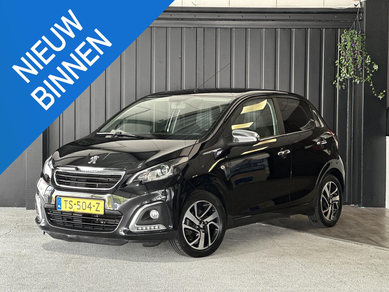 Peugeot 108 - 1.0 e-VTi Allure | Automaat | Carplay | Achteruitrijcamera | Climate Controle | Hill Hold - AutoWereld.nl