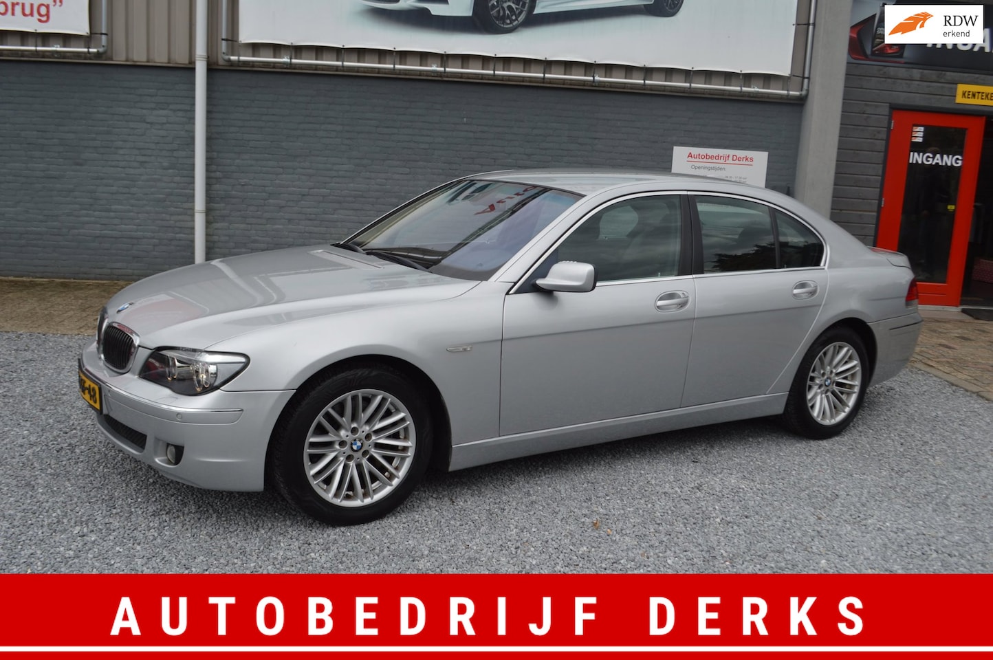 BMW 7-serie - 740i Navi | Xenon| Leer |Airco| Nieuwstaat - AutoWereld.nl