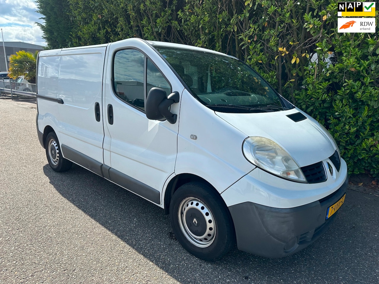 Renault Trafic - 2.0 dCi T29 L1H1 Eco Bj'09-2012 AIRCO AUTOMAAT - AutoWereld.nl