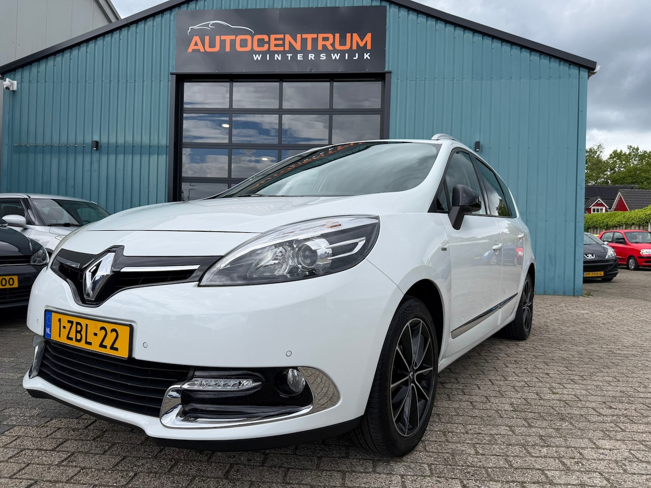 Renault Grand Scénic - 1.2 TCe Bose Luxe uitvoering NWE APK - AutoWereld.nl