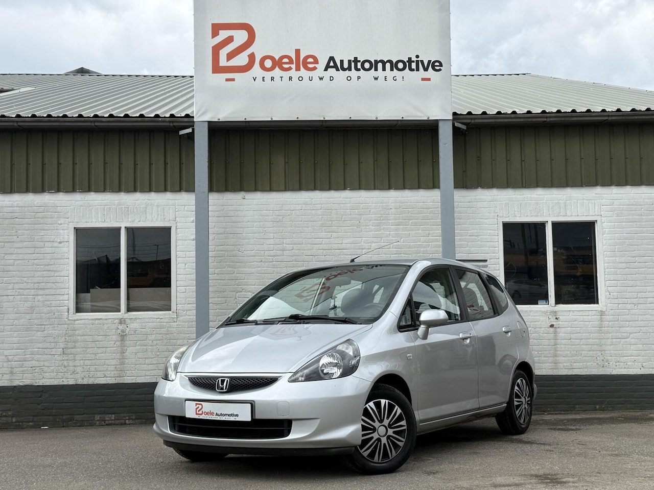Honda Jazz - 1.2 Cool 5-Drs. / CARPLAY / Airco / Orig. NL - AutoWereld.nl