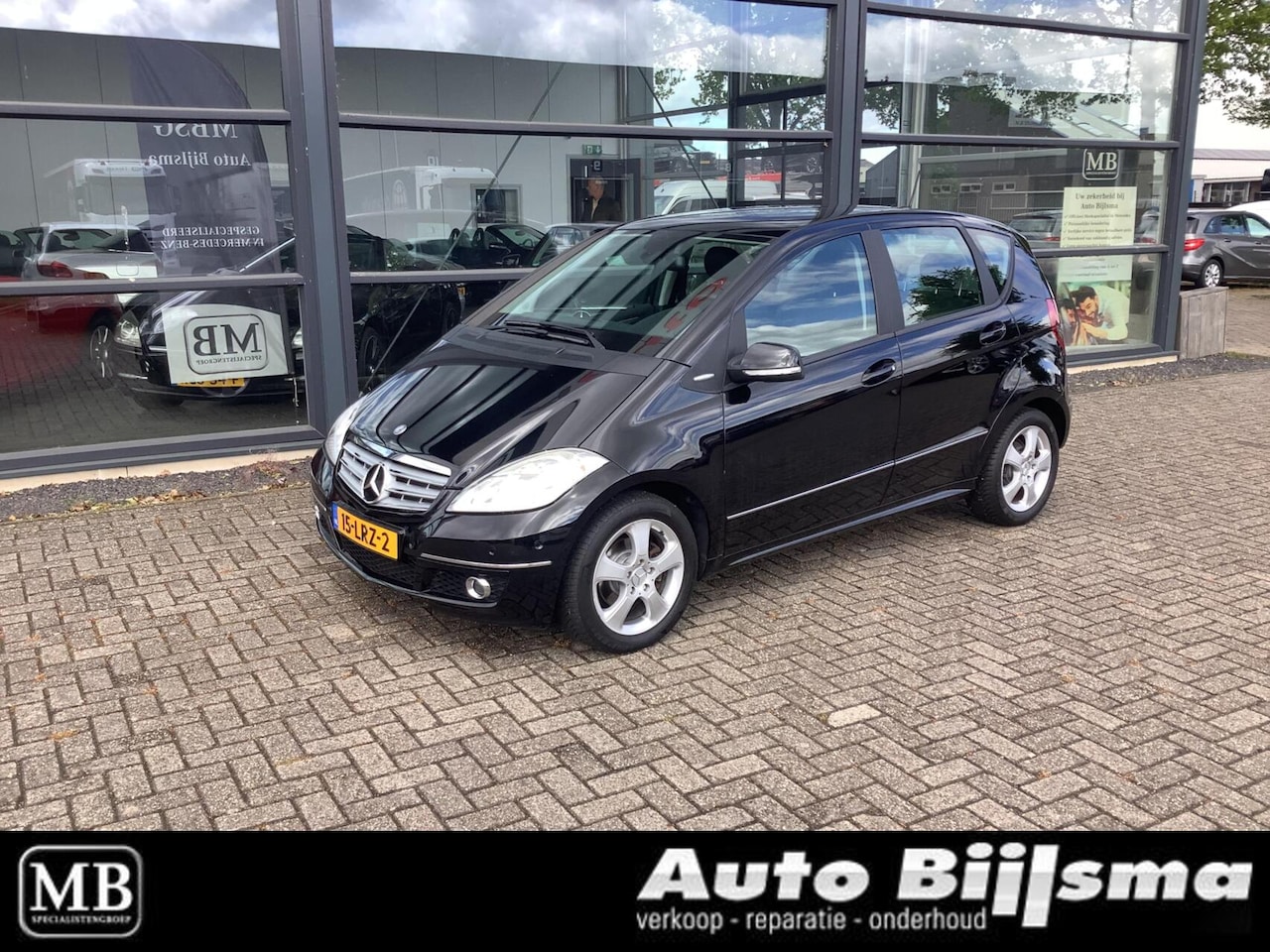 Mercedes-Benz A-klasse - 160 Avantgarde 160 Avantgarde, automaat, eerste eigenaar, dealer onderhouden, parkeersensoren, cruise, - AutoWereld.nl