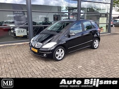 Mercedes-Benz A-klasse - 160 Avantgarde, automaat, eerste eigenaar, dealer onderhouden, parkeersensoren, cruise,