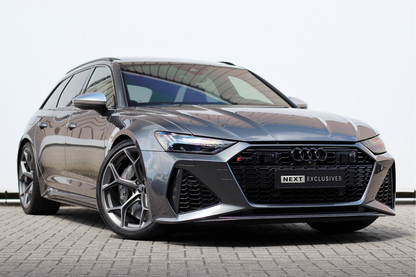 Audi A6 Avant - RS 6 TFSI quattro BTW | Keramisch | Pano | B&O | achteras | Head-up - AutoWereld.nl