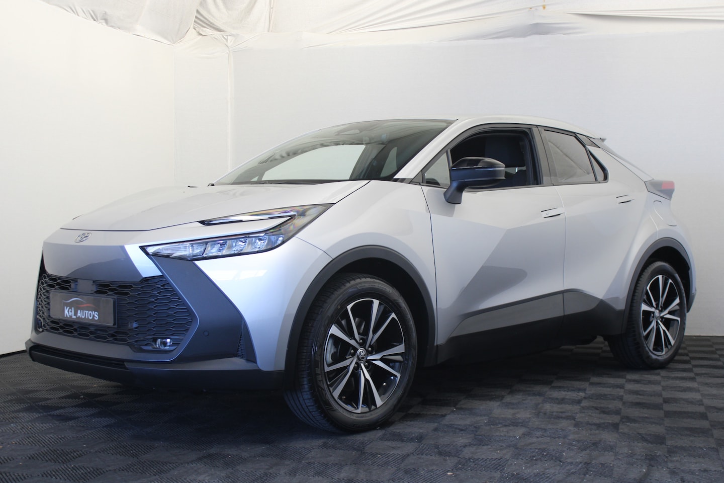 Toyota C-HR - 2.0 Plug-in Hybrid 220 Dynamic |Stoel/stuur verw.|Camera| - AutoWereld.nl