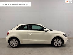 Audi A1 - 1.4 TFSI Automaat S line Navi Airco Cruise Control