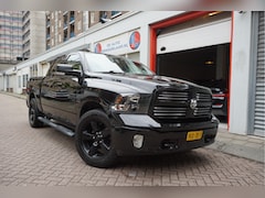 Dodge Ram 1500 - 5.7 V8 HEMI 4WD | BLACK OPTIC | Classic | 300L LPG | APPLE CARPLAY | Stoel- stuurverwarmin