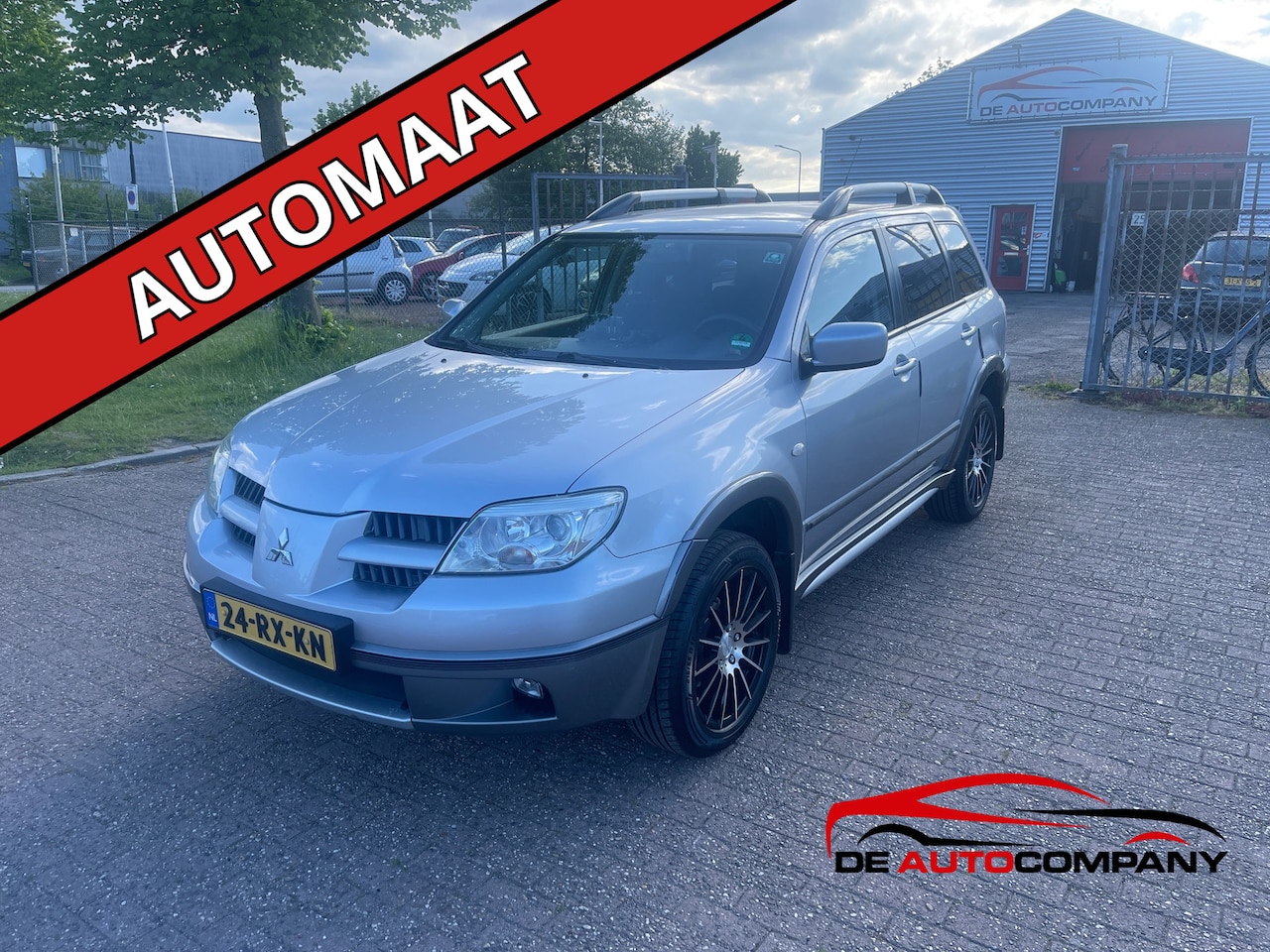 Mitsubishi Outlander - 2.4 Intense 4WD Goed Onderhouden - AutoWereld.nl