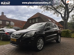 Volkswagen Tiguan - 1.4 TSI Sport&Style | Black optiek | Multimedia | Elek. Trekhaak | Lichtmetaal | PDC | His