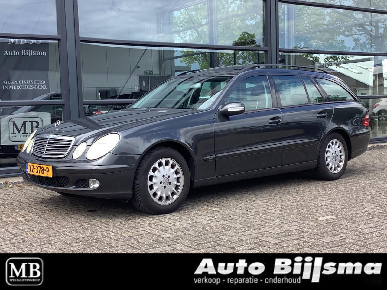 Mercedes-Benz E-klasse Combi - 200 K. Automaat, navi, camera, nette auto, incl nwe apk en onderhoudsbeurt - AutoWereld.nl