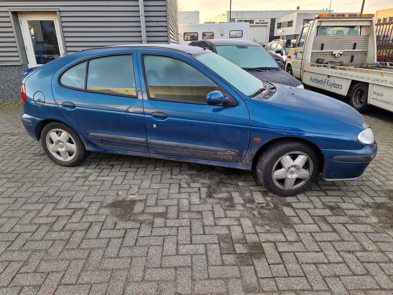 Renault Mégane - 1.6-16V RXI AUTOMAAT - AutoWereld.nl