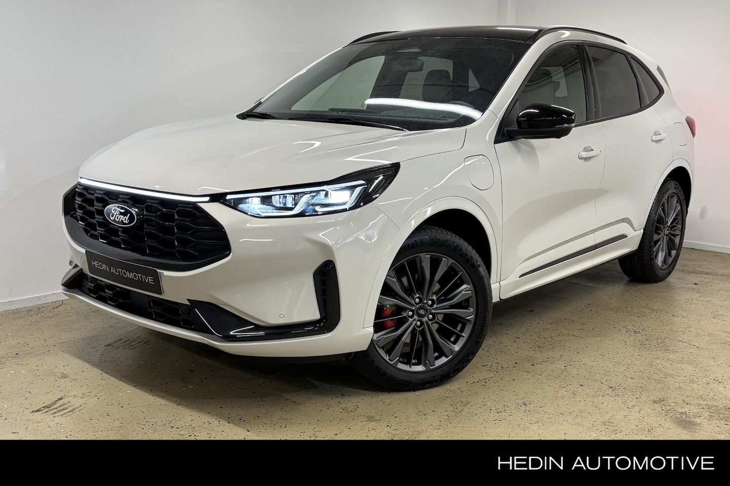 Ford Kuga - 2.5 PHEV Sound Edition Nieuw direct beschikbaar | Trekhaak - AutoWereld.nl