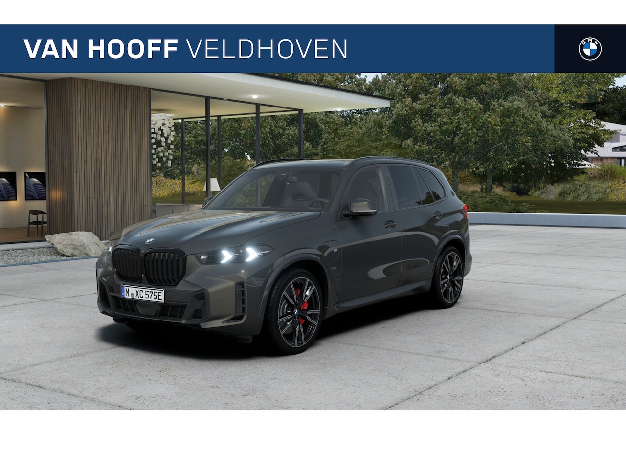 BMW X5 - xDrive50e M Sport Automaat / Panoramadak Sky Lounge / Trekhaak / Bowers & Wilkins / M Mult - AutoWereld.nl
