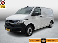 Volkswagen Transporter - 2.0 TDI L1H1 28 DSG | dubbele vloer met lades | Trekhaak | Startonderbreker | Carplay |
